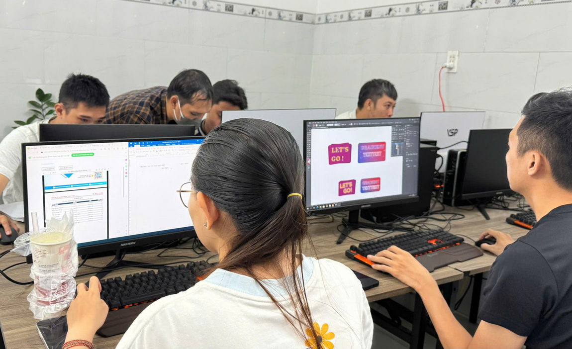 Đối Tượng Tham Gia Lớp Học AI Tại Phường An Phú