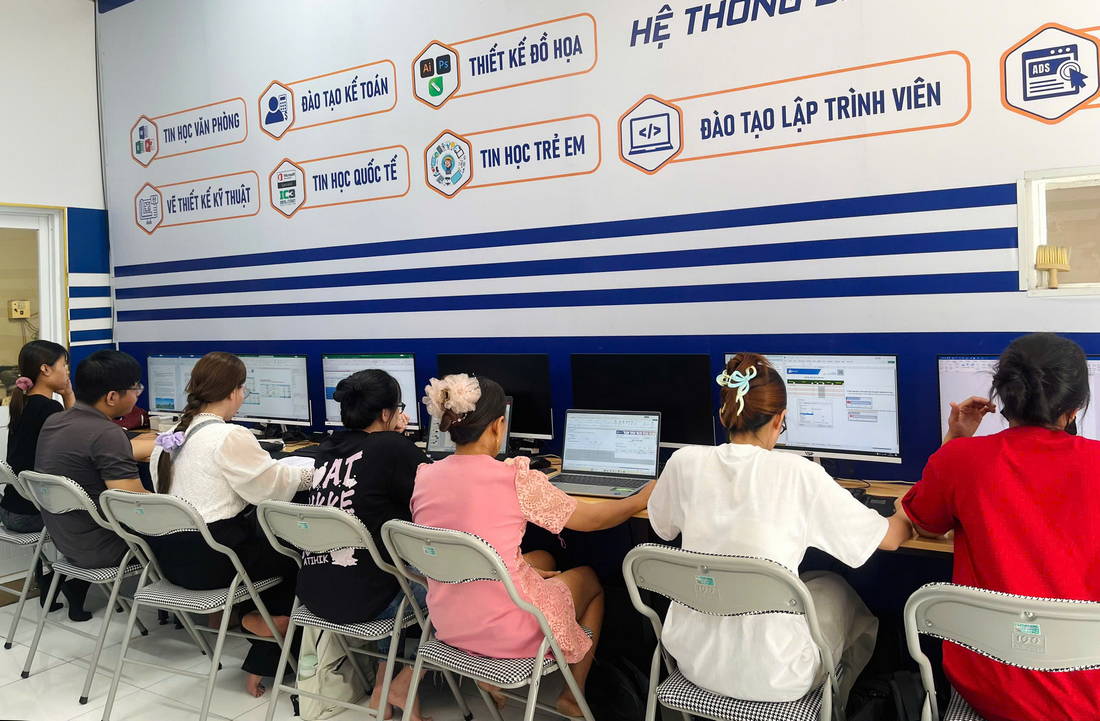 Trung Tâm Khóa Học AI Tại Phường Phước Long