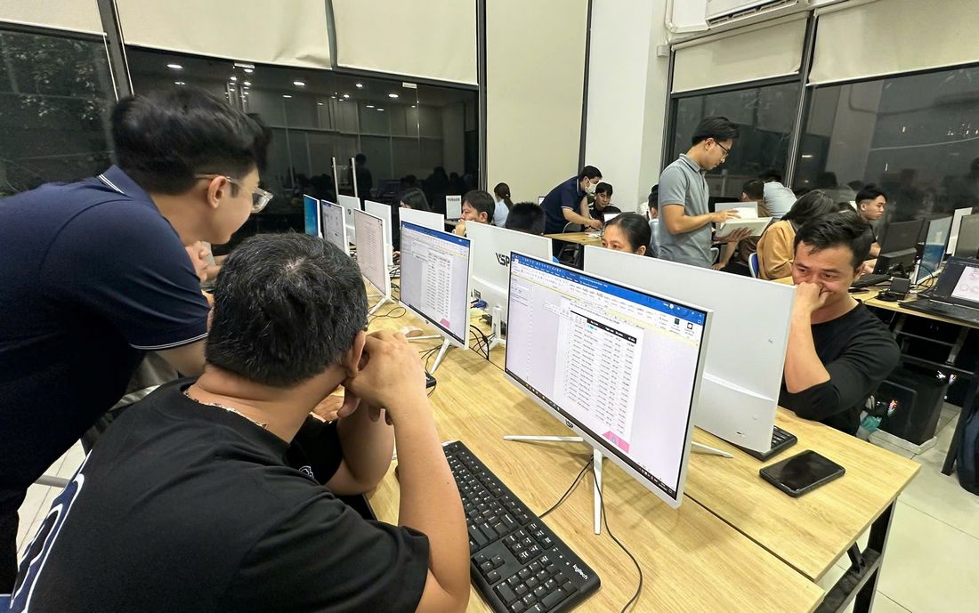 Đối Tượng Nên Tham Gia Khóa Học Phân Tích Dữ Liệu Với AI